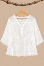 Blusa Bordada Alba blanco bordado floral manga corta encaje La Gata Voladora Alpujarra Almeria