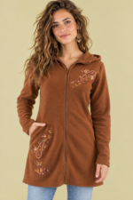 Chaqueta Forro Polar Flora marron chocolate cazadora polar con capucha boho La Gata Voladora Laujar de Andarax