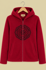 Chaqueta Forro Polar Mandala burdeos capucha bordado bohemio La Gata Voladora Alpujarra Almeria