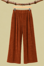 Pantalon de Pana Retro Chic marron claro corte amplio La Gata Voladora Alpujarra Almeria