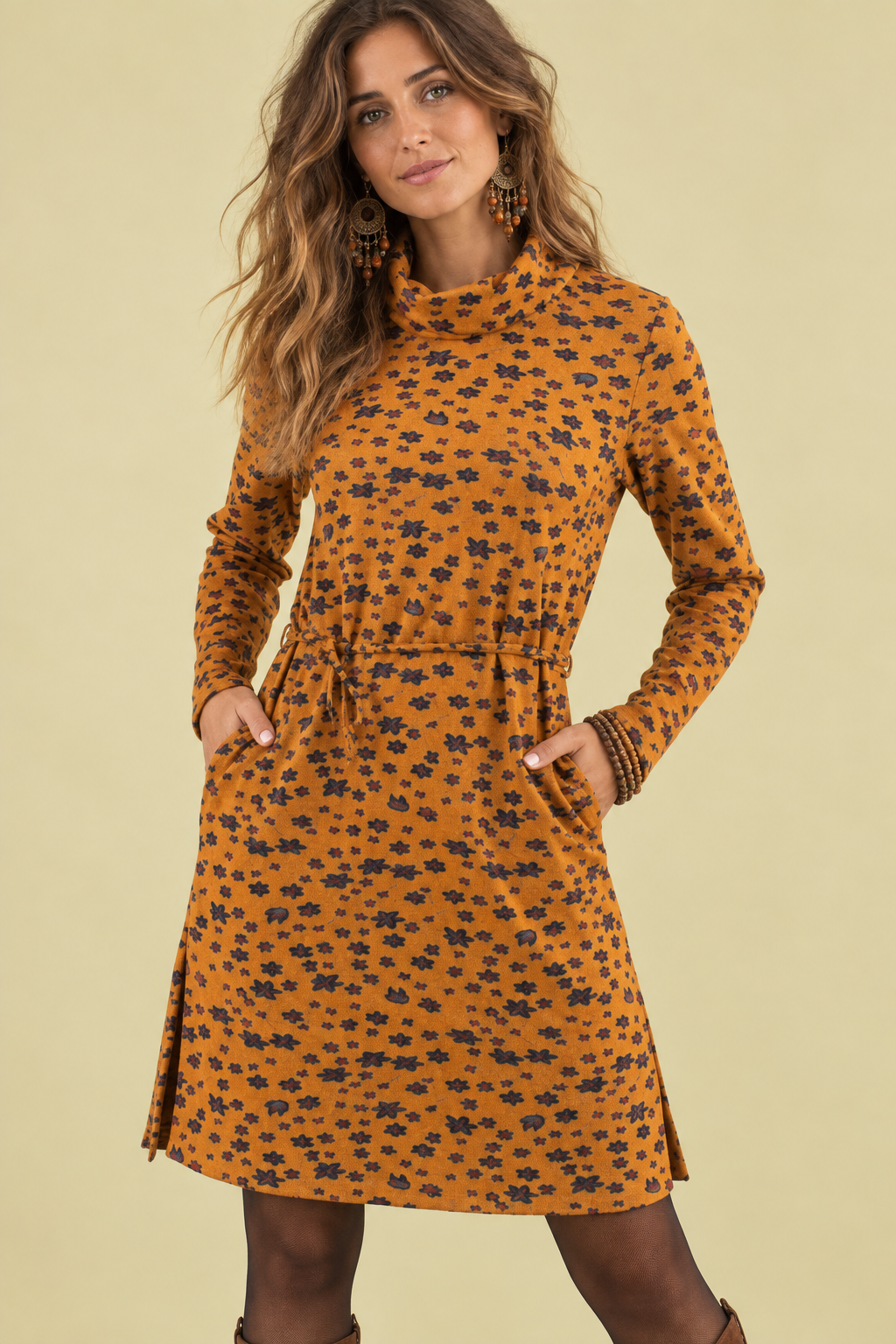 Vestido Boho Floral Coline Mostaza (1) Vestido Boho Floral Coline mostaza estampado floral La Gata Voladora Alpujarra AlmerÃa