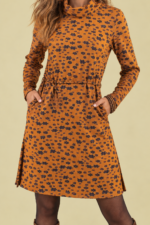 Vestido Boho Floral Coline mostaza estilo boho La Gata Voladora Alpujarra Almería