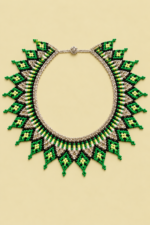 Collar étnico verde de cuentas hecho a mano La Gata Voladora Alpujarra Almeria