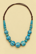 Collar de Ceramica Luna azul de estilo artesanal y bohemio La Gata Voladora Laujar De Andarax Almeria