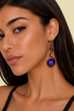 Pendientes Almau lilas largos con diseño espiral La Gata Voladora Laujar de Andarax Almeria
